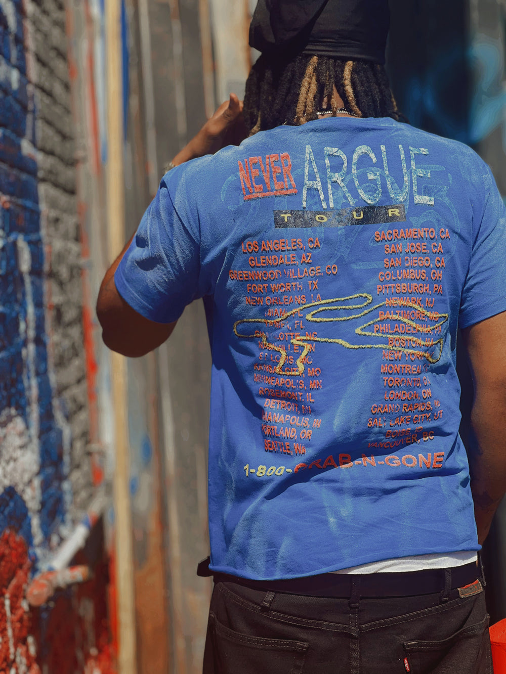 GRAB-N-GONE TEE